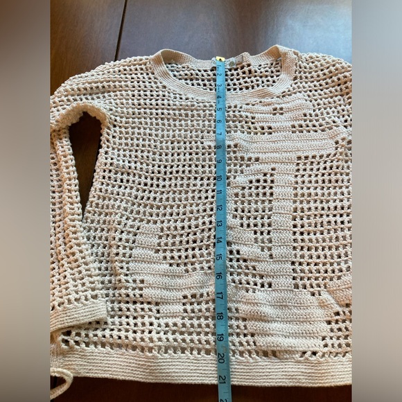 Anthropologie Hand Knit by Dollie sweater. Small - Picture 4 of 6